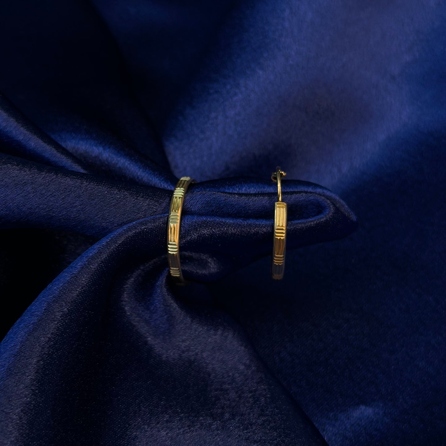 10k gold hoop