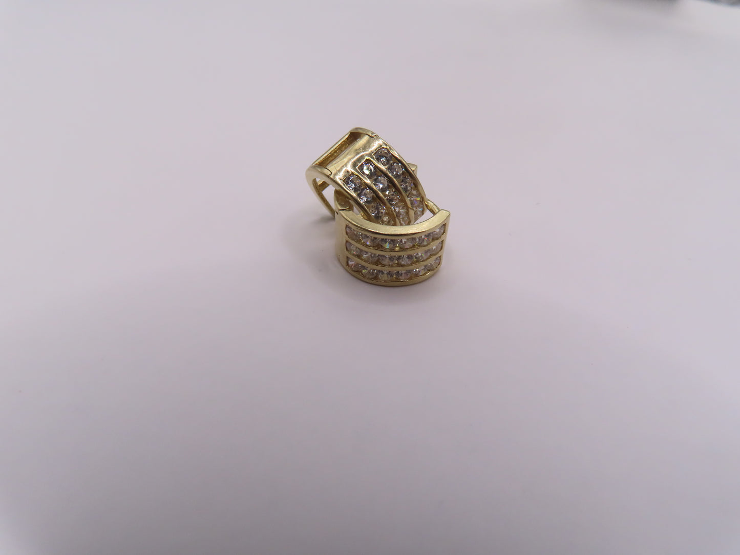 10K GOLD MINI HUGGIE