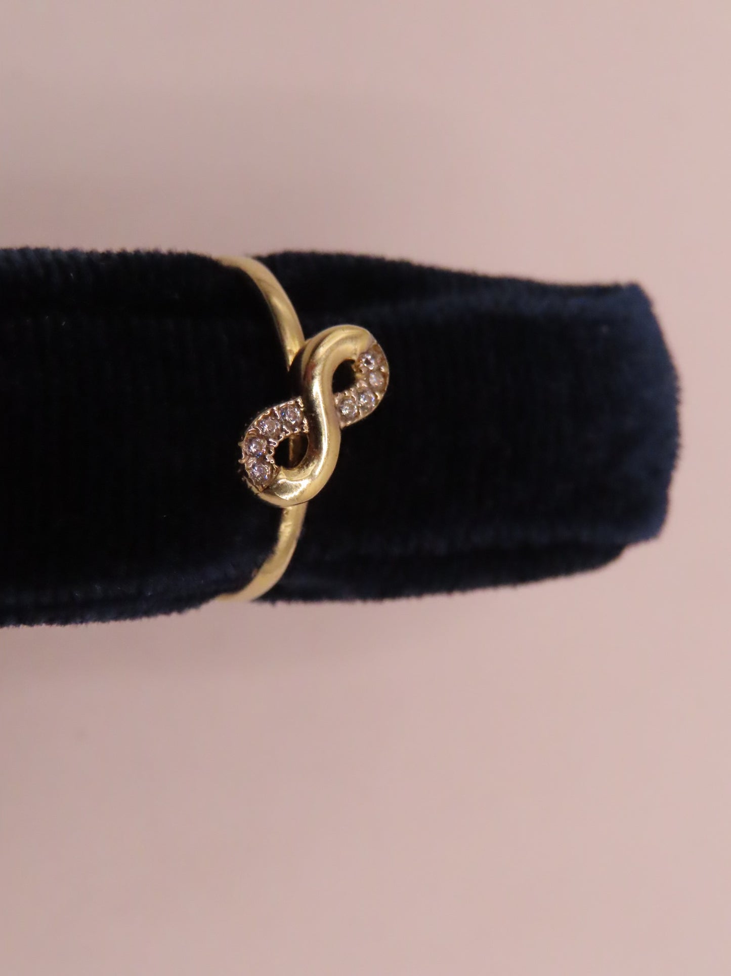 14k Gold Infinite Ring
