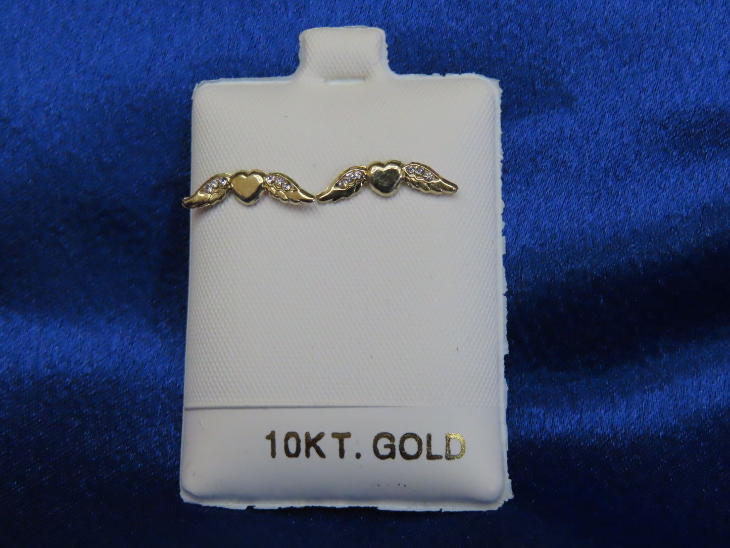 Heart w/wings 10k gold stud earrings