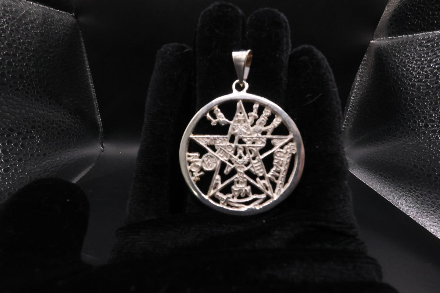 Tetagramaton pendant 925 silver