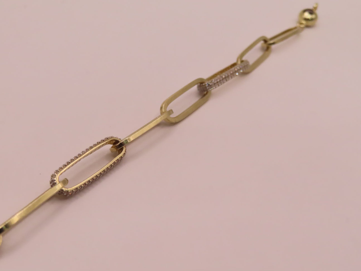 14k Gold bracelet 7in