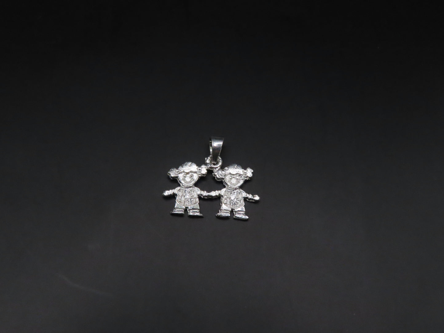 925 silver 2 girls pendant