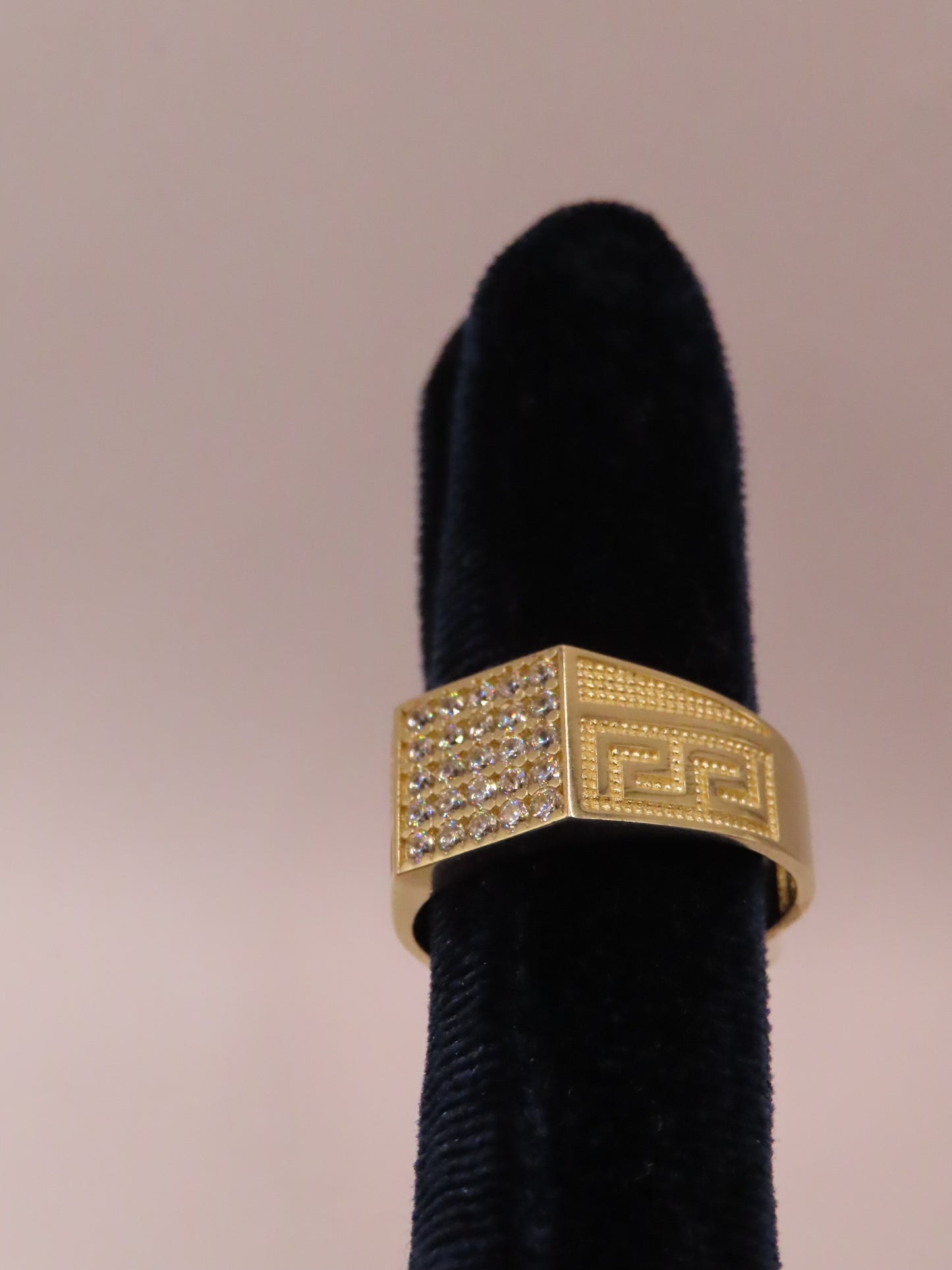 14k gold ring size/11 (5.33gr)