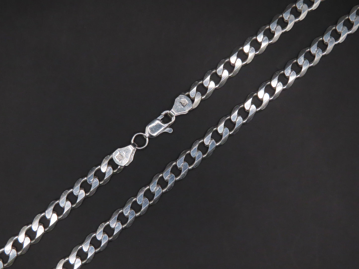 Cuban Chain 21.5in/6mm (26.07g)