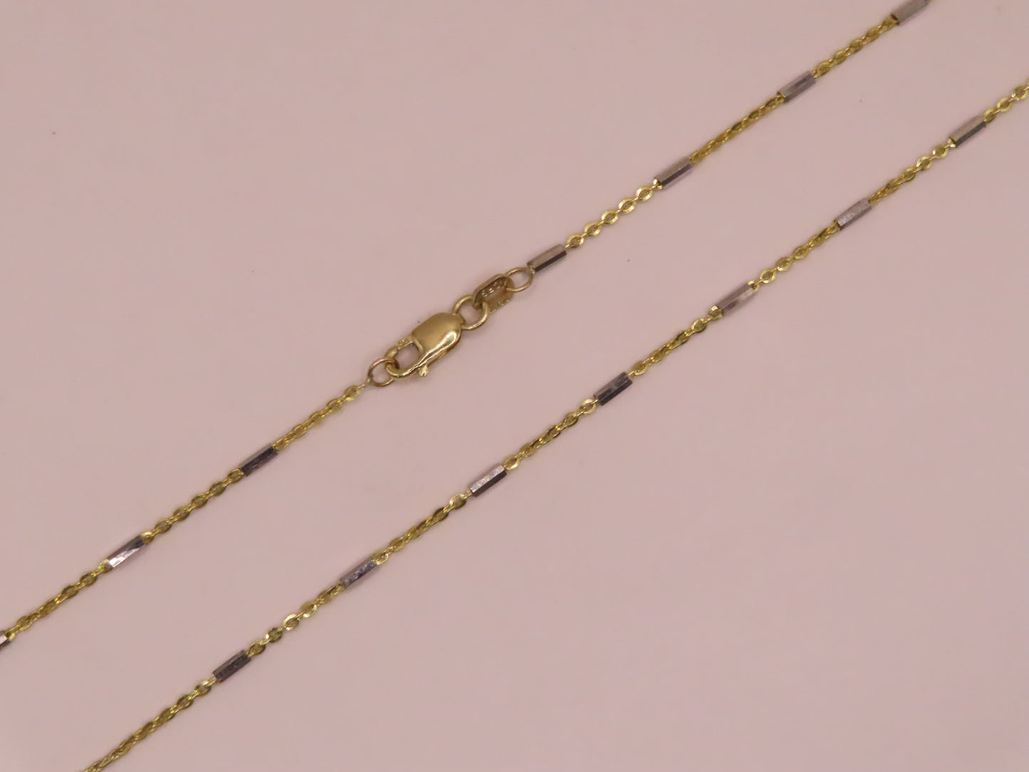 14k Gold chain 18in/1mm