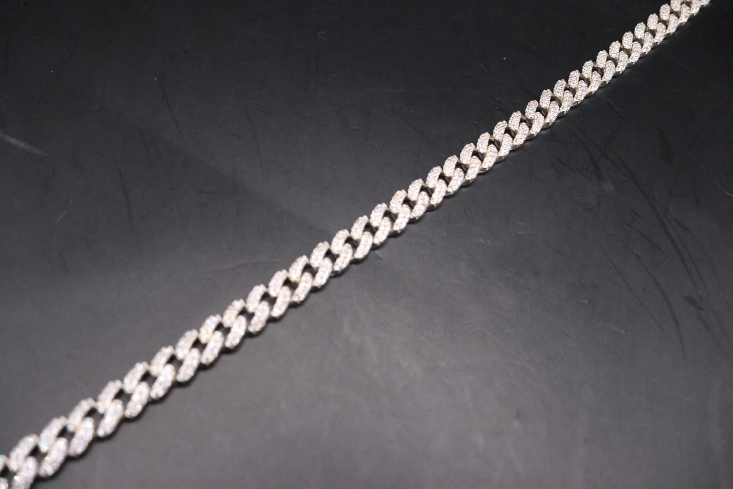 Cuban bracelet with Cz 8in