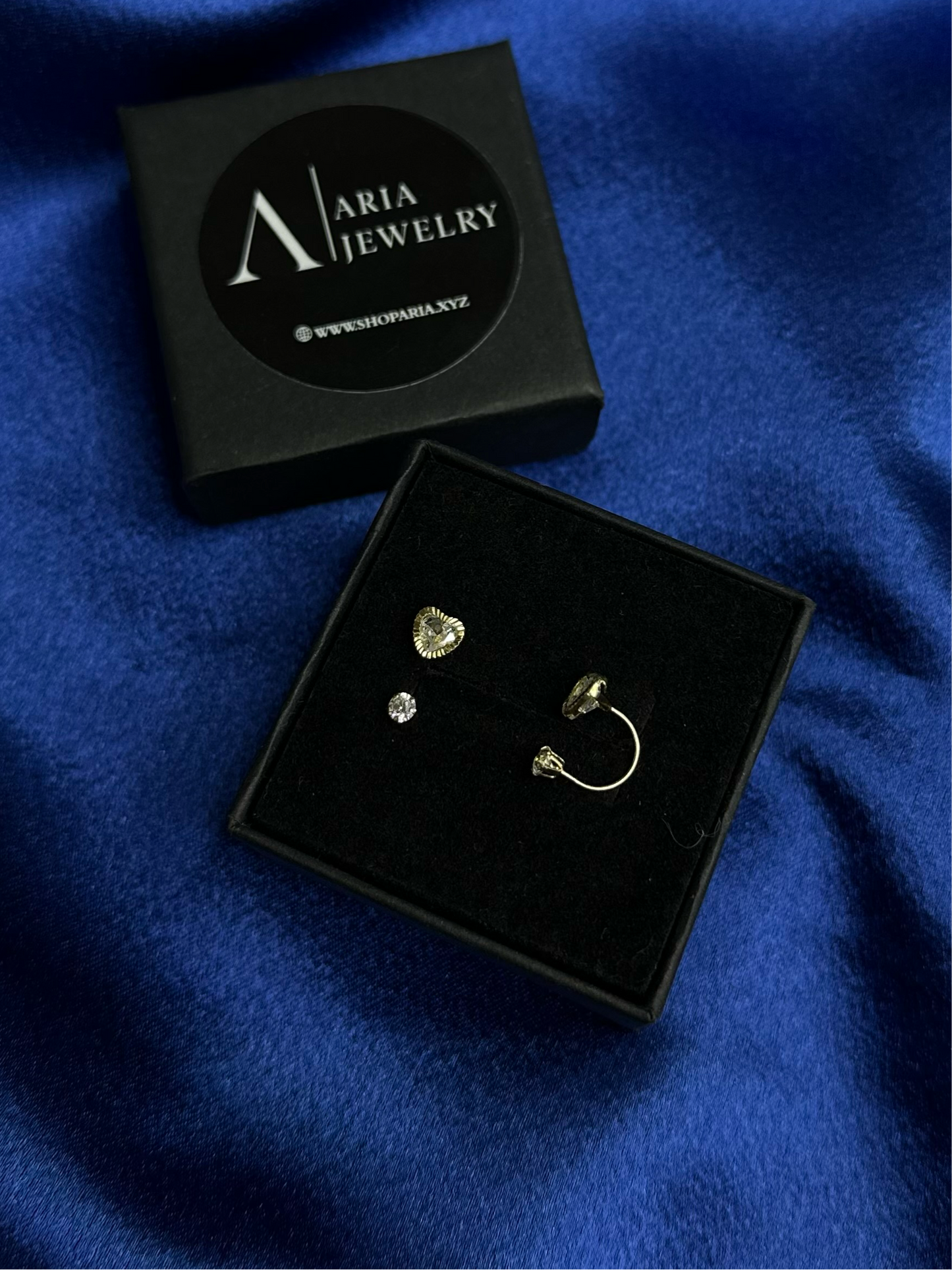 10k Gold heart Earrings
