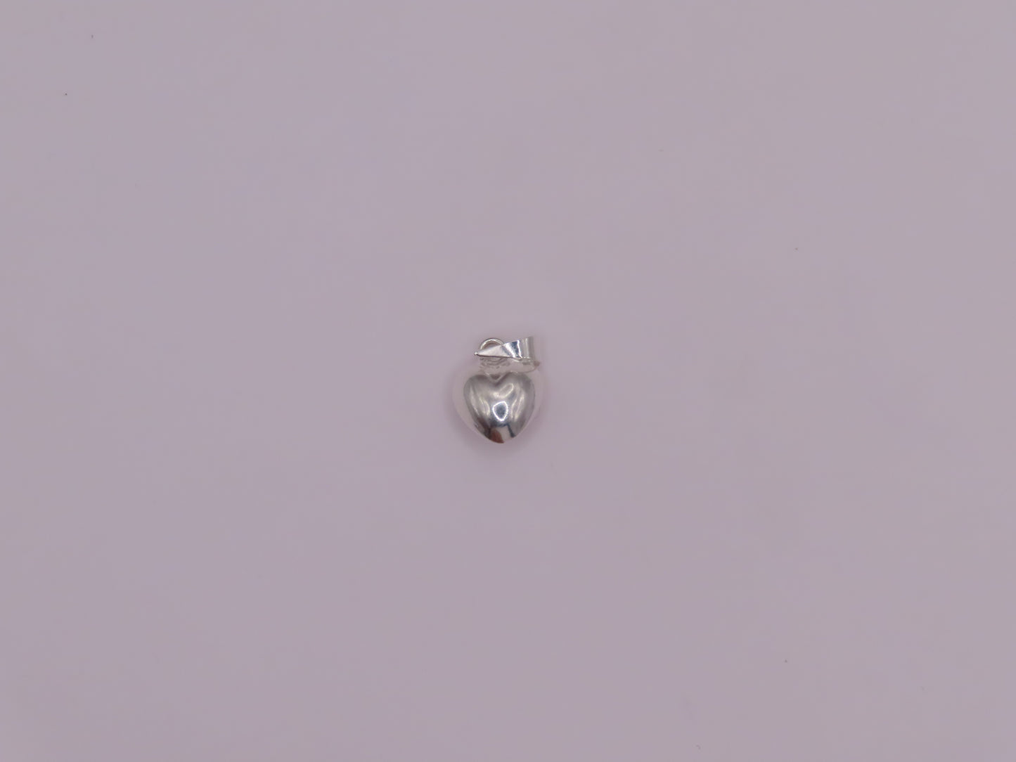 Mini heart pendant