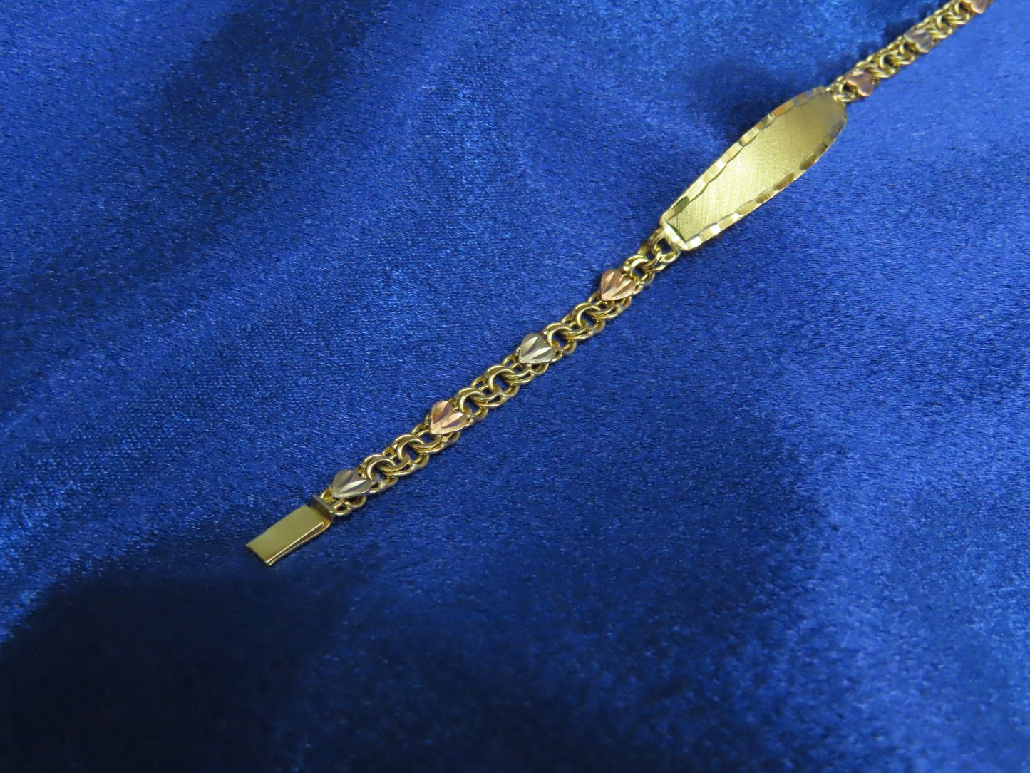 Baby 10k gold bracelet 5.7in