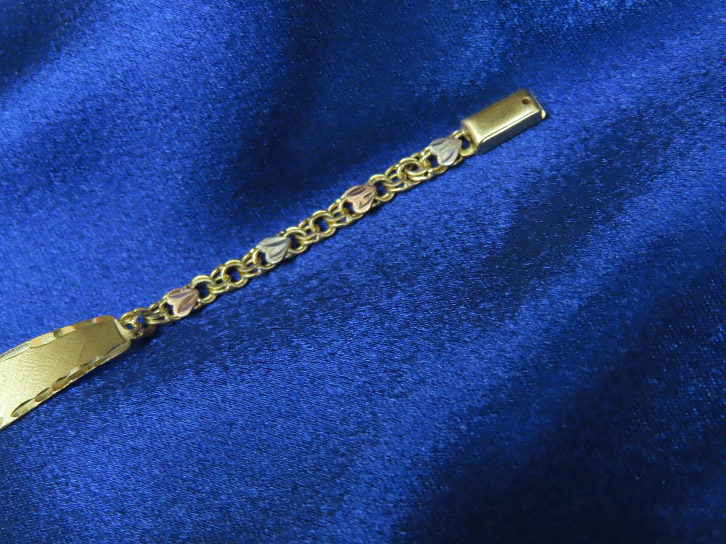Baby 10k gold bracelet 5.7in