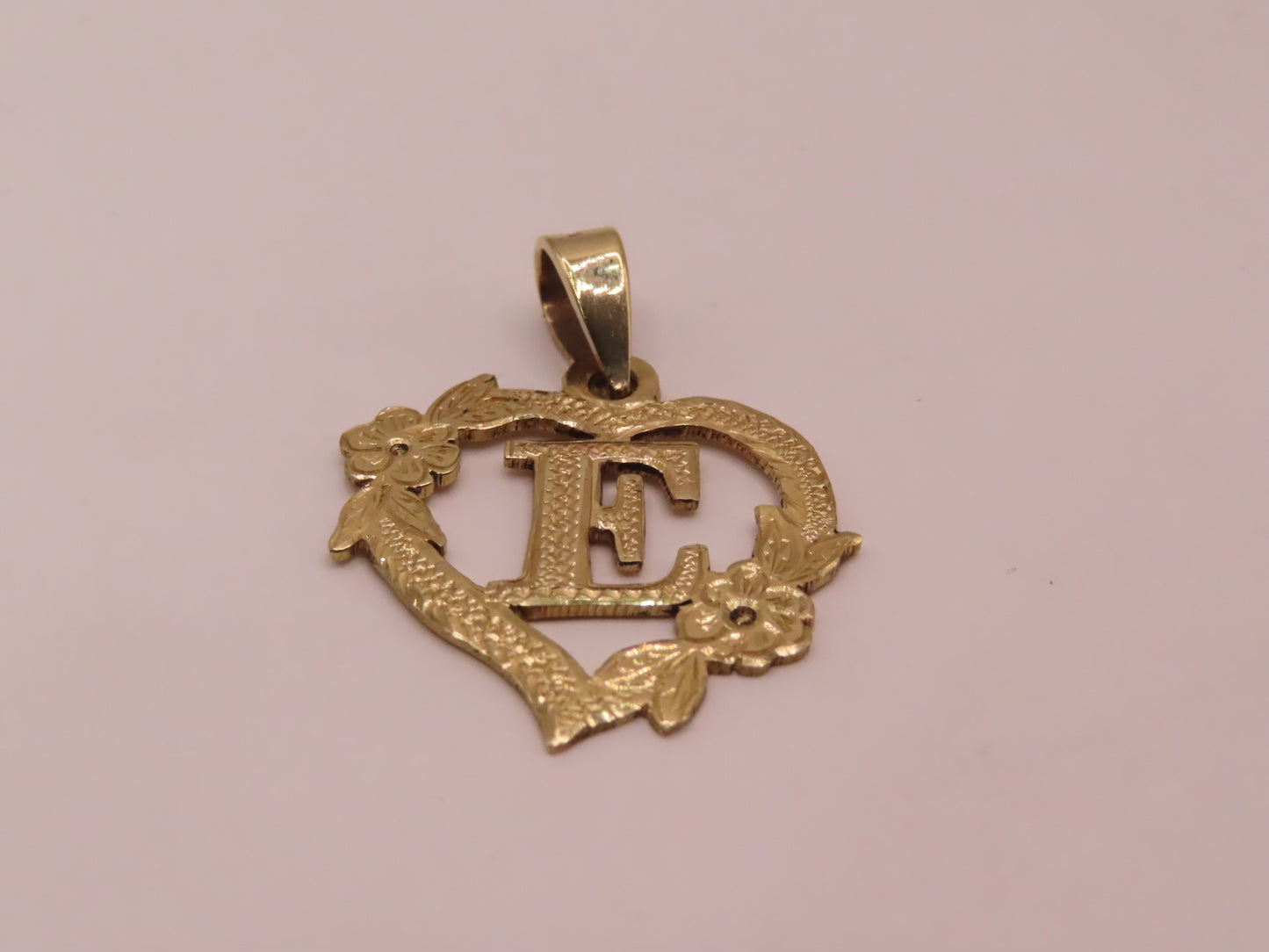 10k GOLD “E” heart pendant