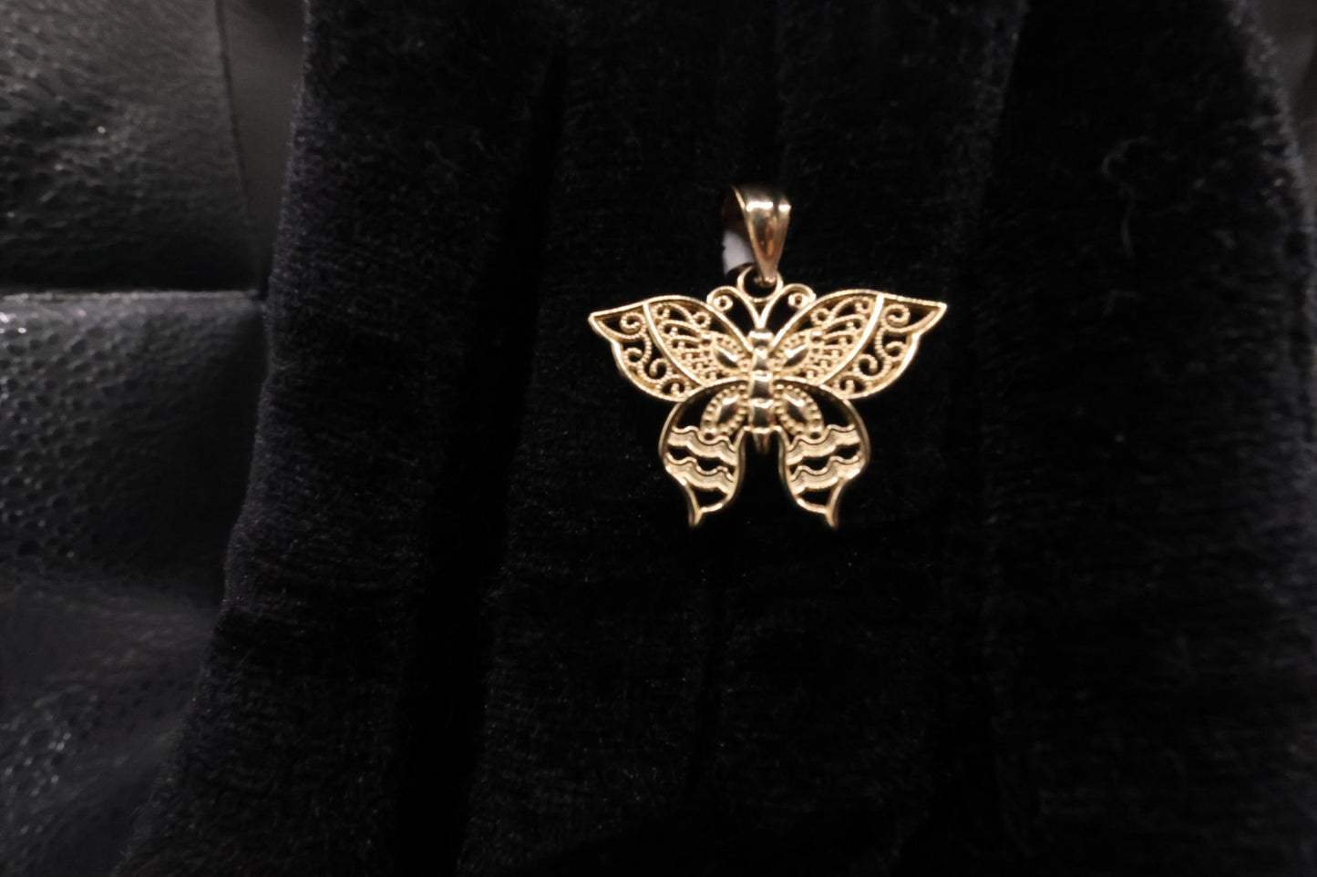 Butterfly pendant 14k gold