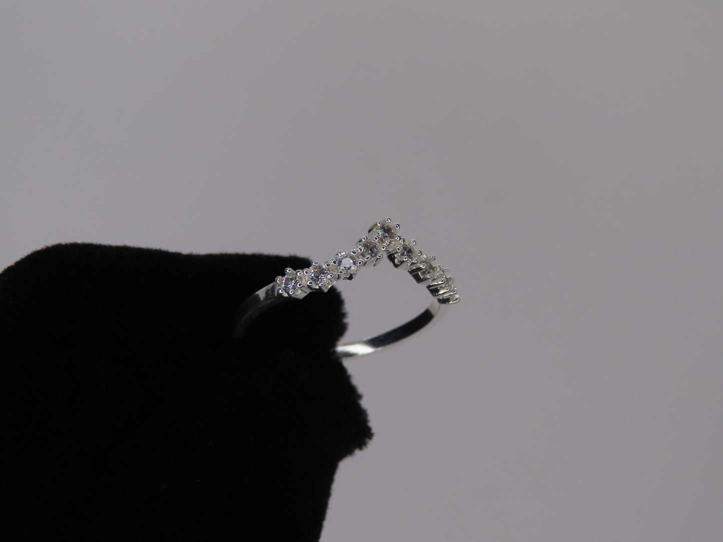 DIMOND CROWN sz/8