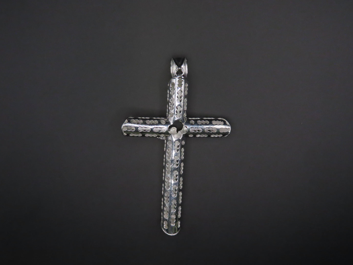Cross with Jesus 8.2cm/4.5cm