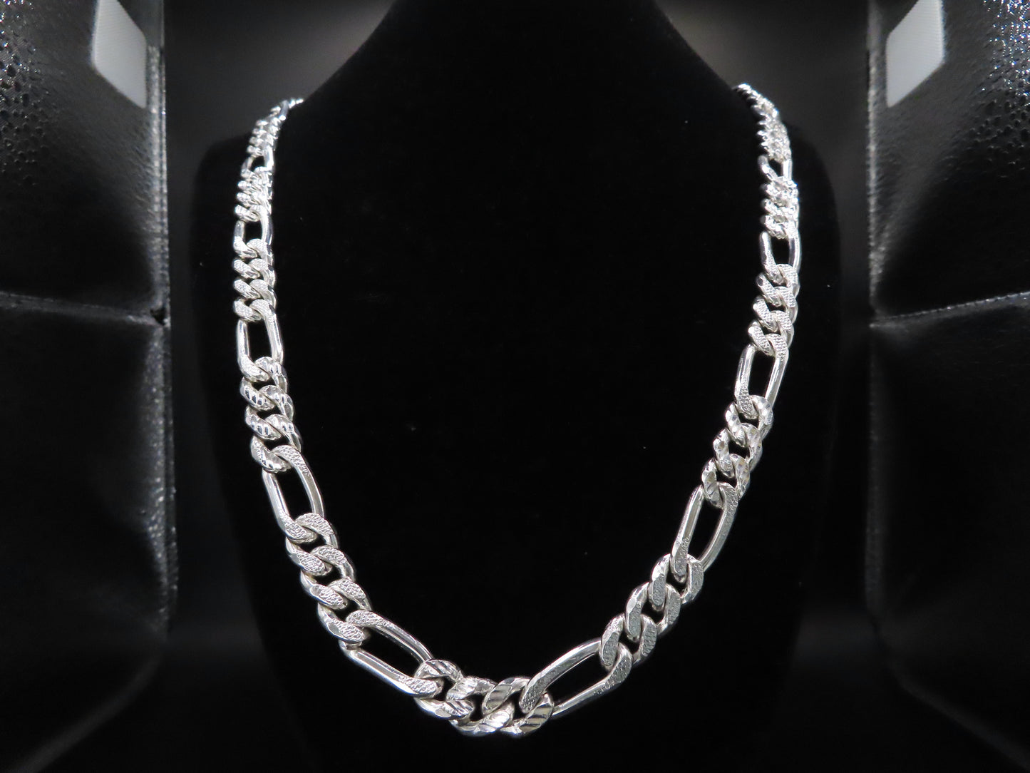 FIGARO CHAIN DIAMOND CUT 26in/8mm