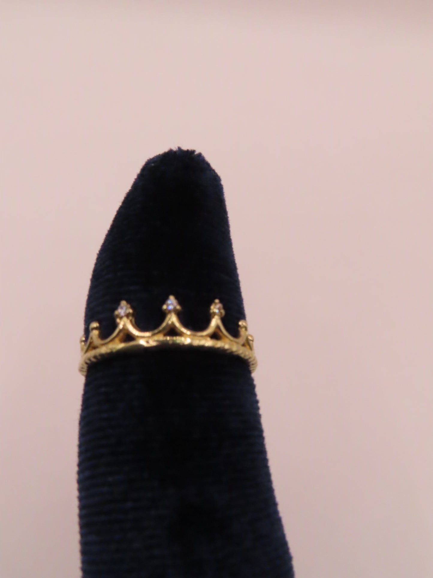 10k gold crown ring