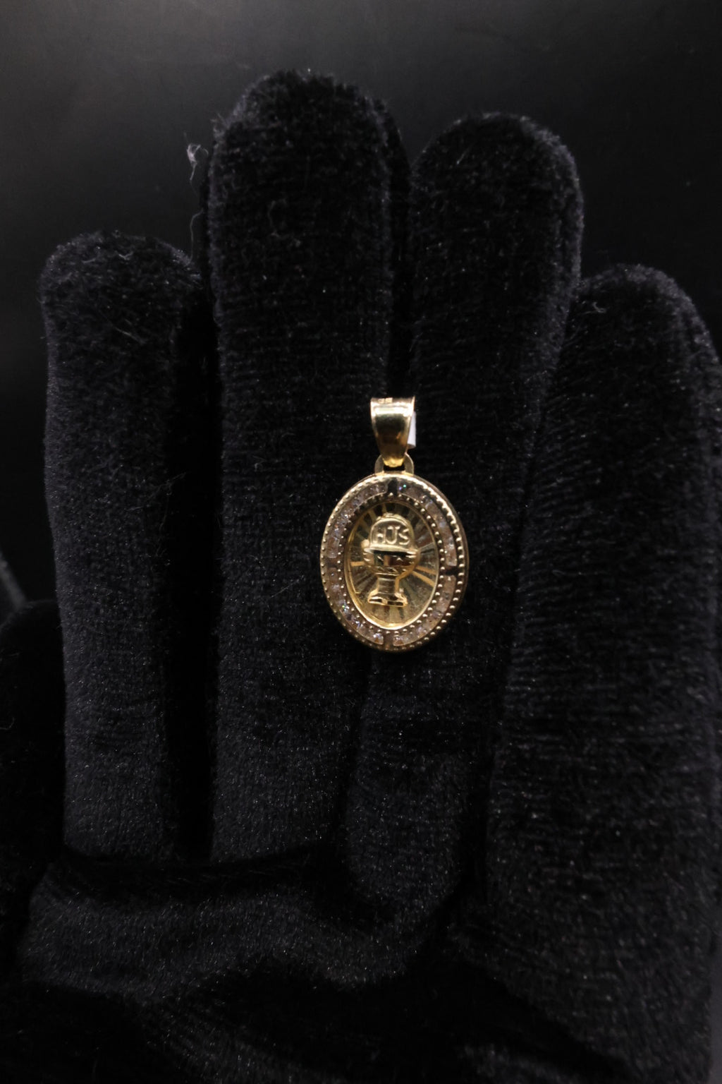 Espíritu santo pendant 10k gold