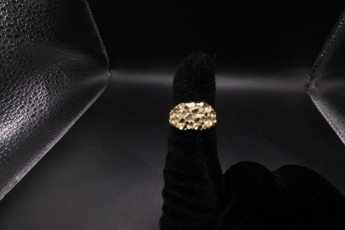 Mini nugget Ring 14k gold