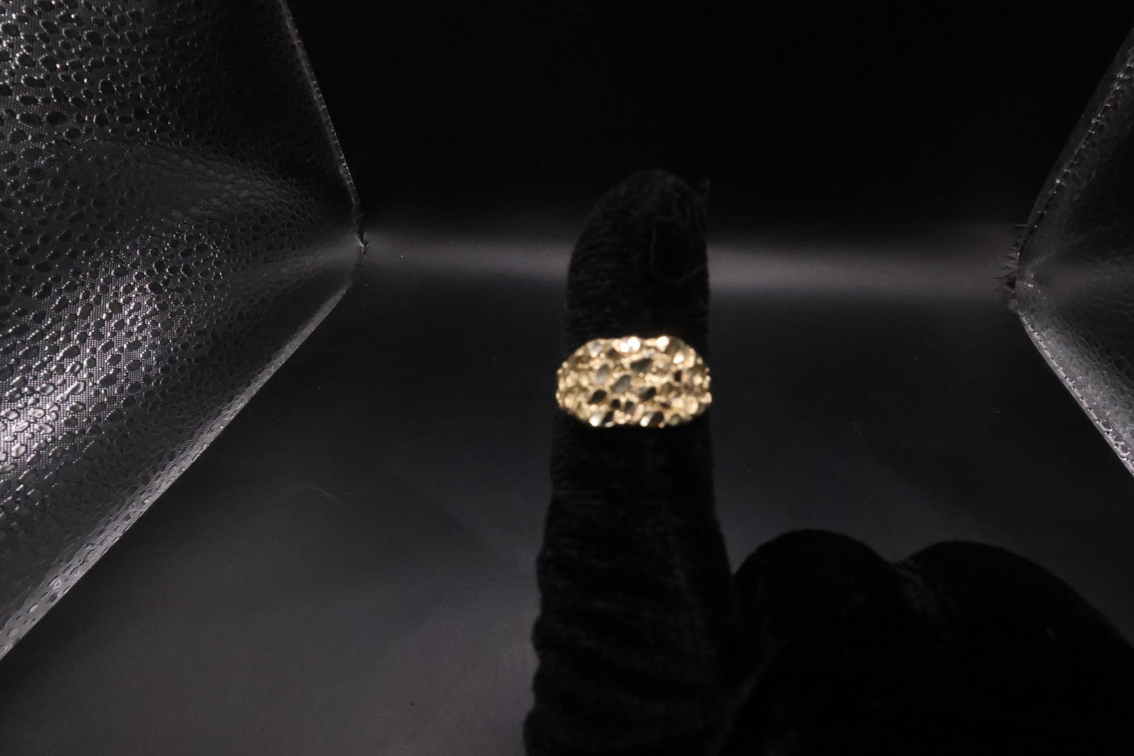 Mini nugget Ring 14k gold