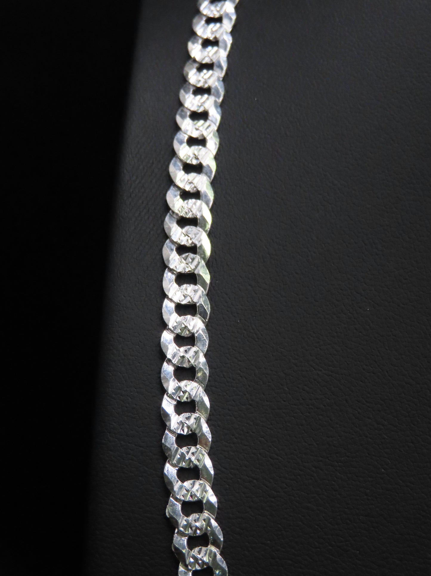 925 silver diamond cut Cuban chain 23in/6mm (23.85g)