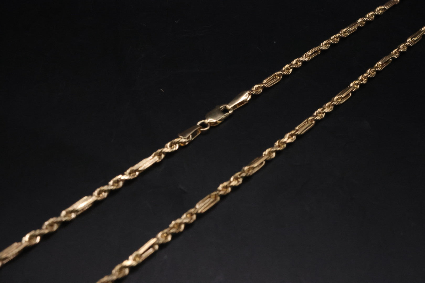 10k gold Milano chain 24in/3mm (16.20gr)