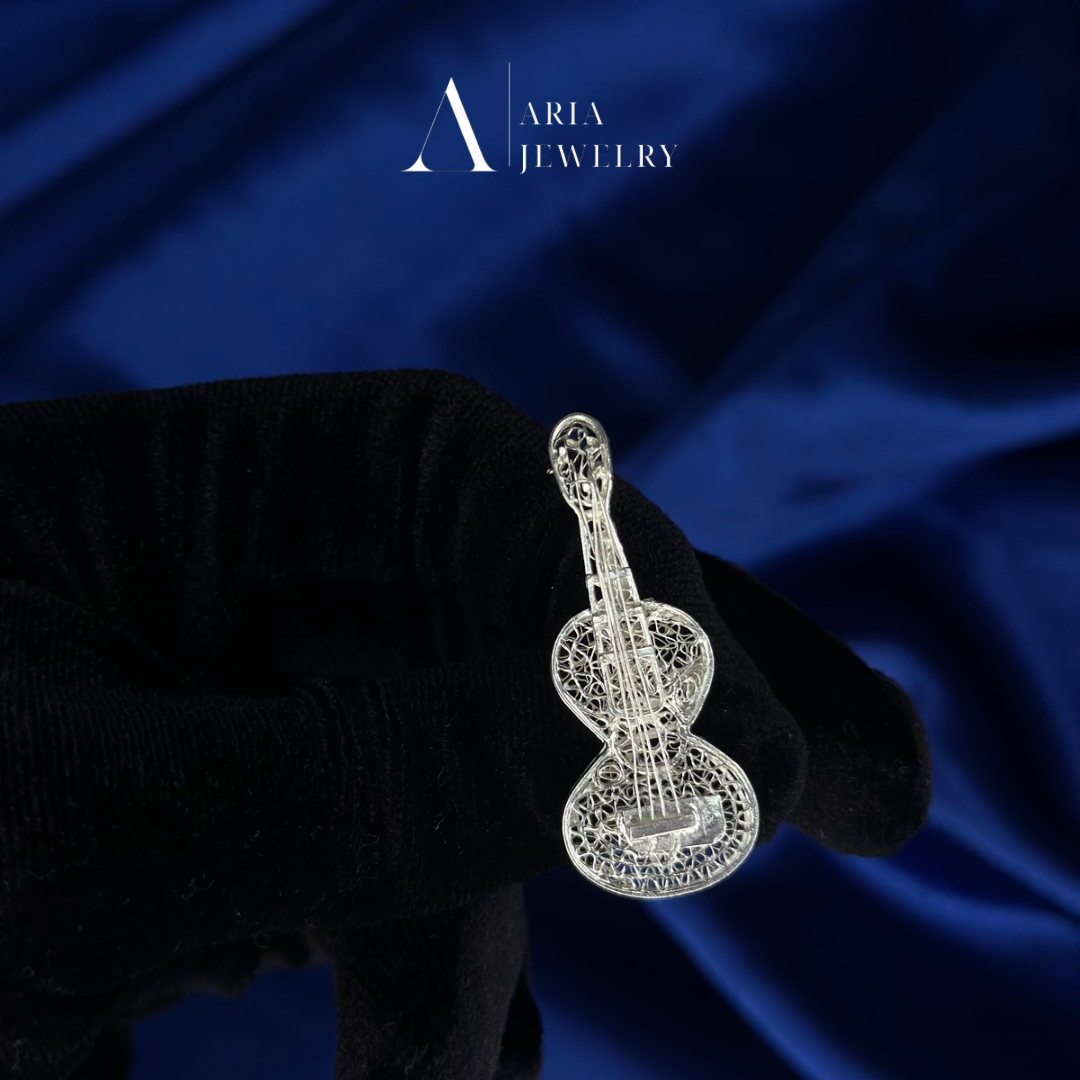 925 silver guitar pin 1.8in