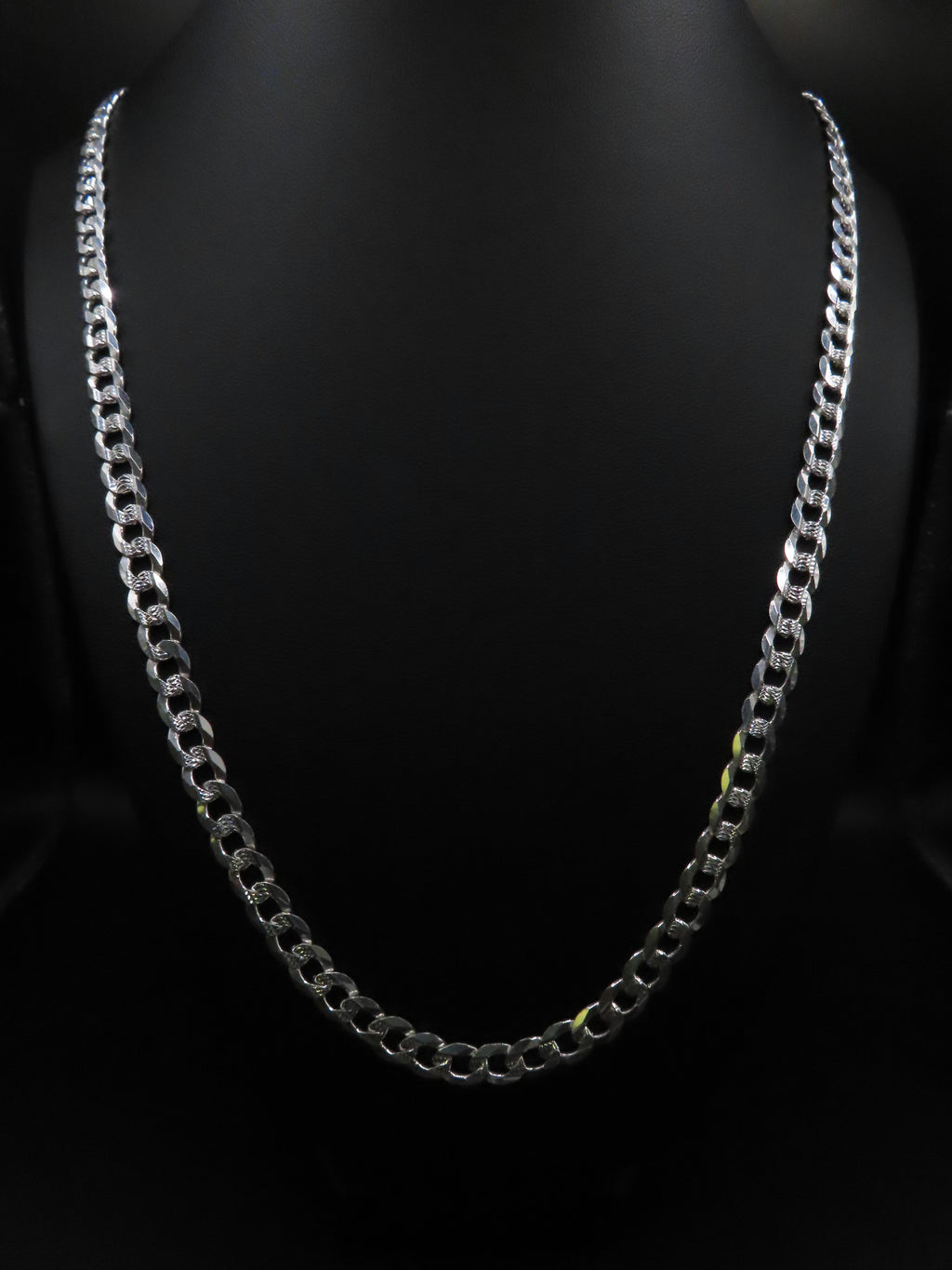 DIAMOND CUT CUBAN LINK CHAIN 27IN/7MM