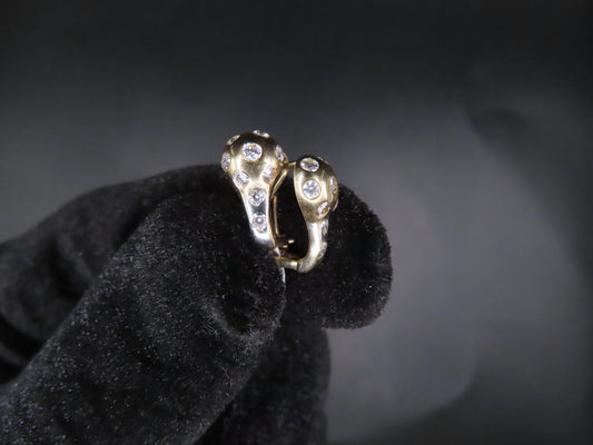 10k gold earrings (2.27g)