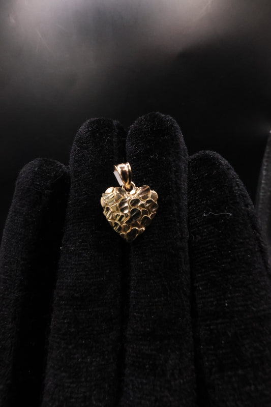 Medium heart nugget pendant 14k gold