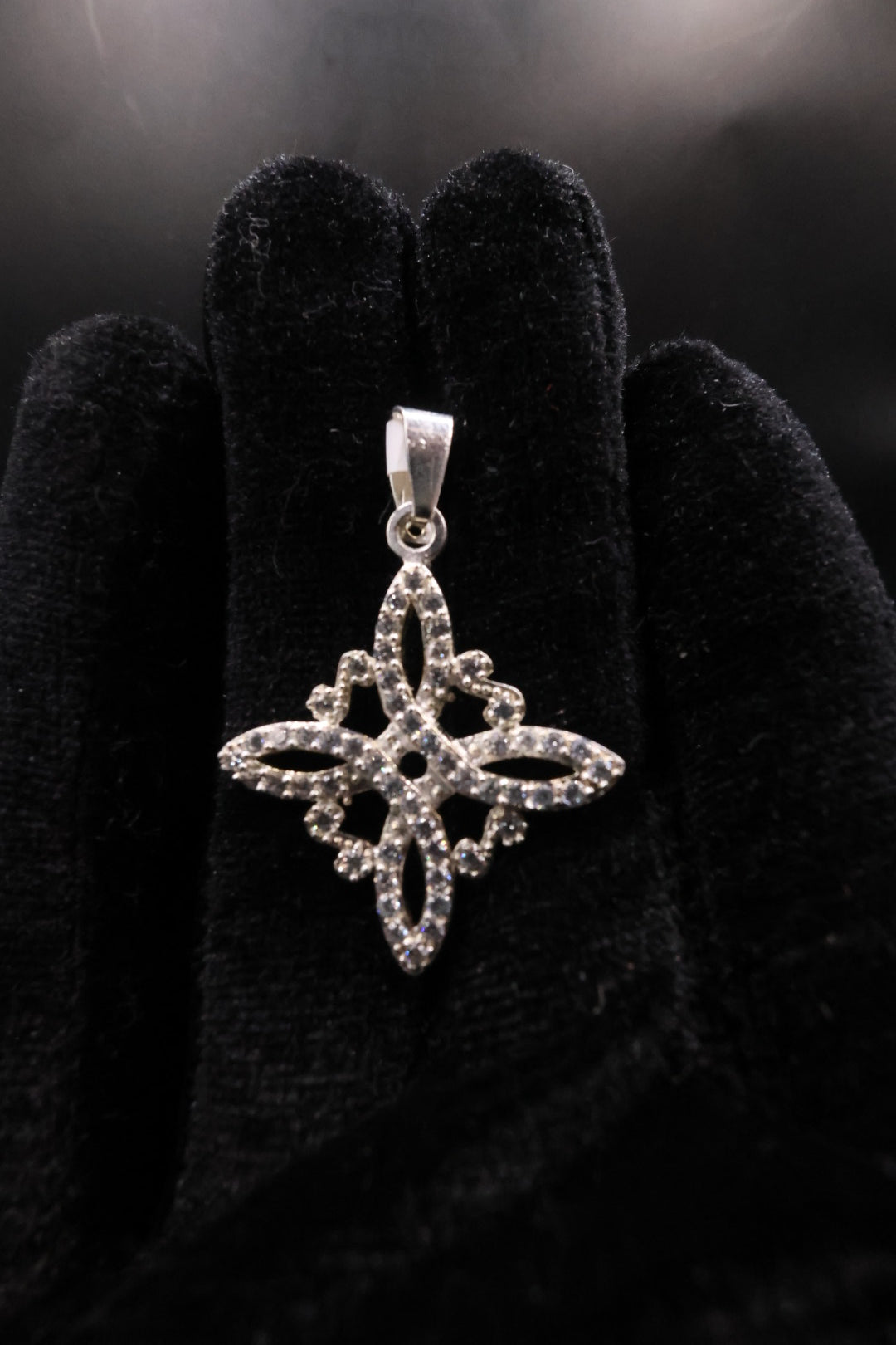 Witch knot pendant 925 silver