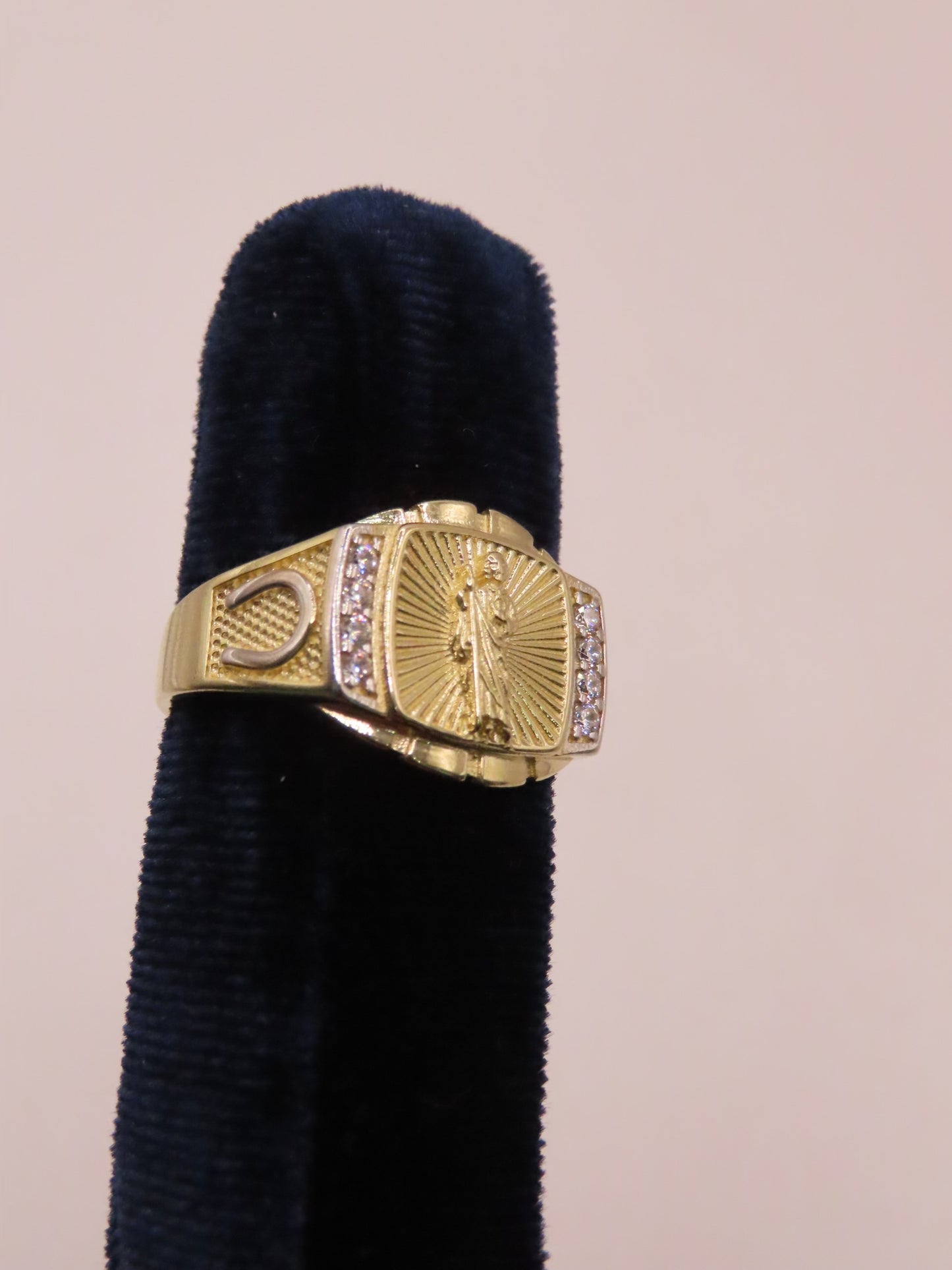 14k gold San Judas ring side/10.5 (6.02gr)