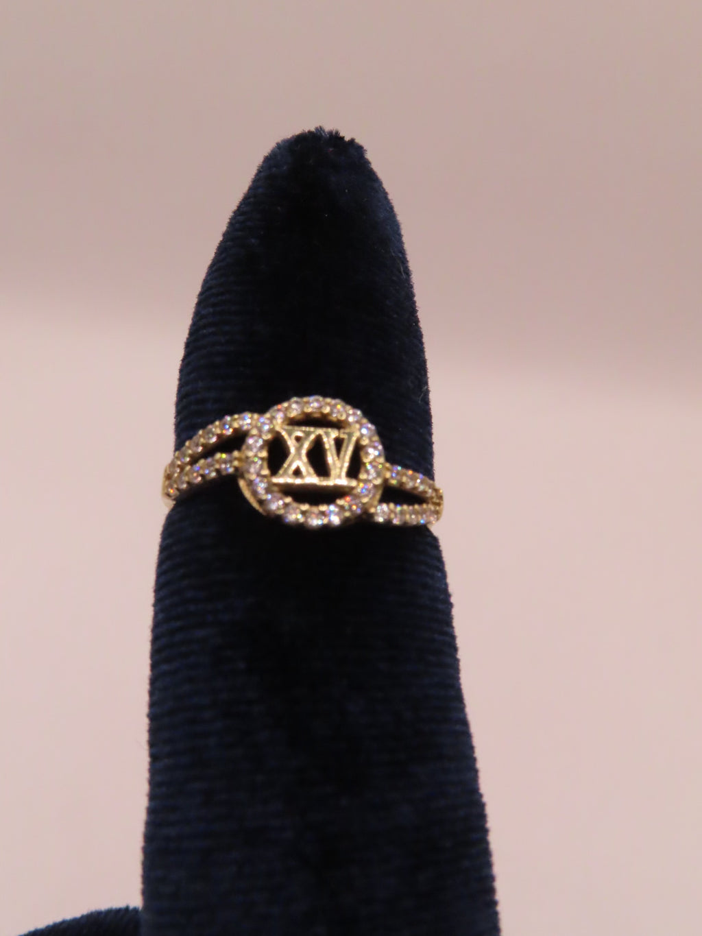 10k gold XV ring