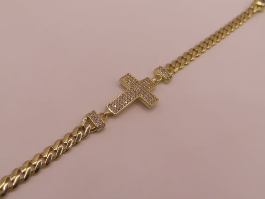14k Gold cross bracelet 7.5in