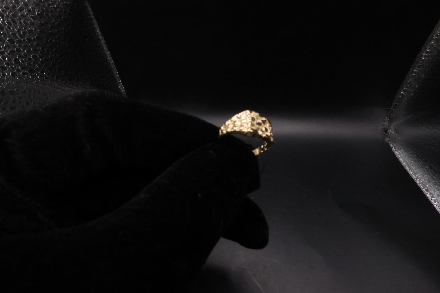 Mini nugget Ring 14k gold