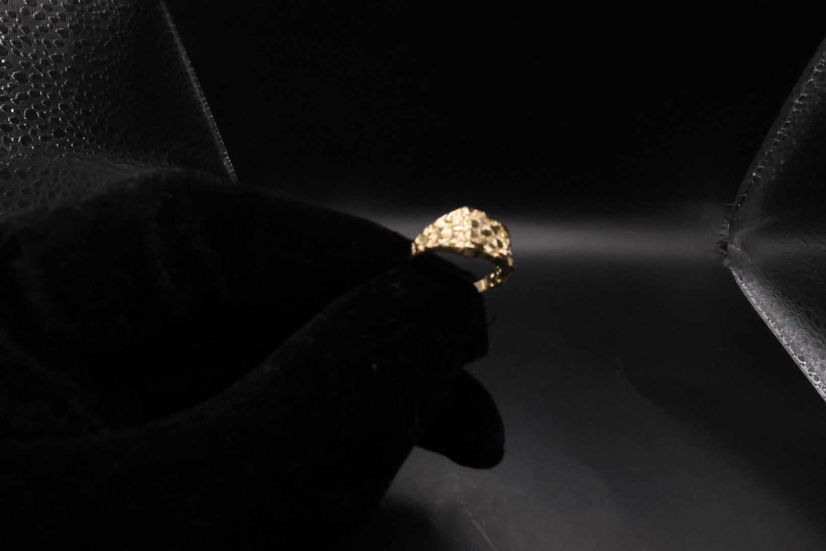 Mini nugget Ring 14k gold