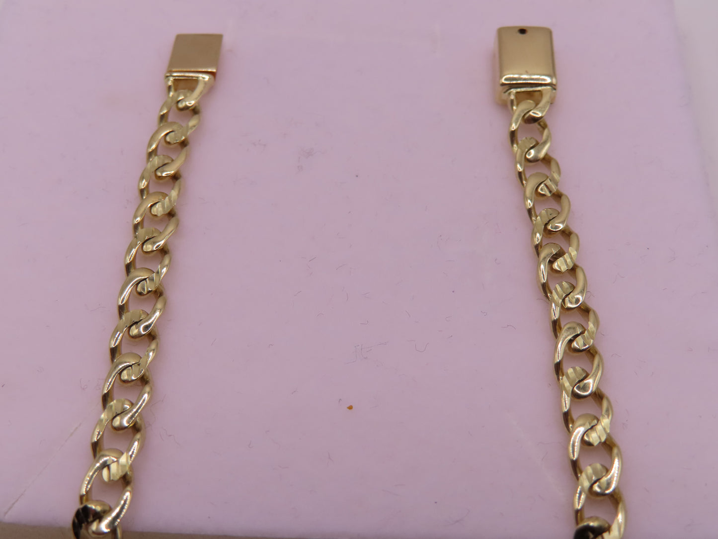 10k Gold diamond cut Cuban bracelet 7.5in/5mm(10.59g)