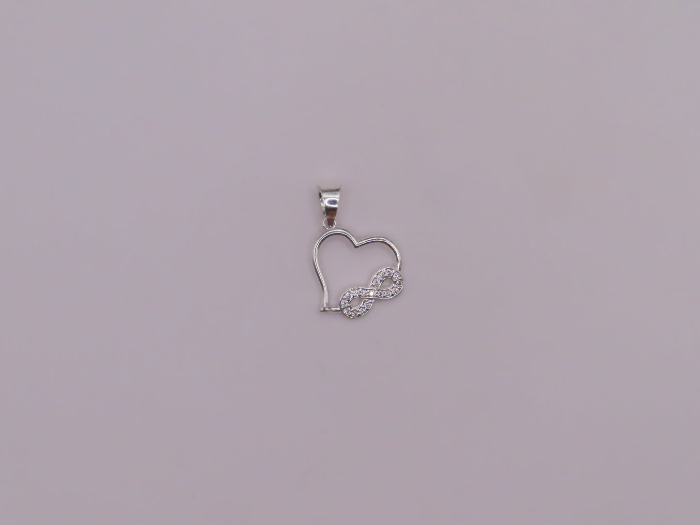 Mini heart infinite pendant