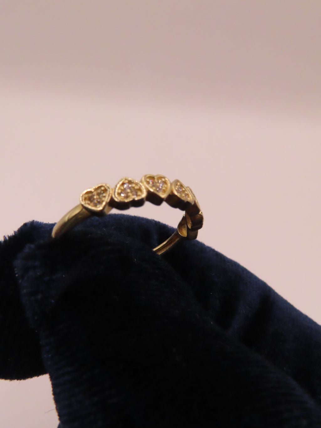 10k gold 7 mini hearts ring