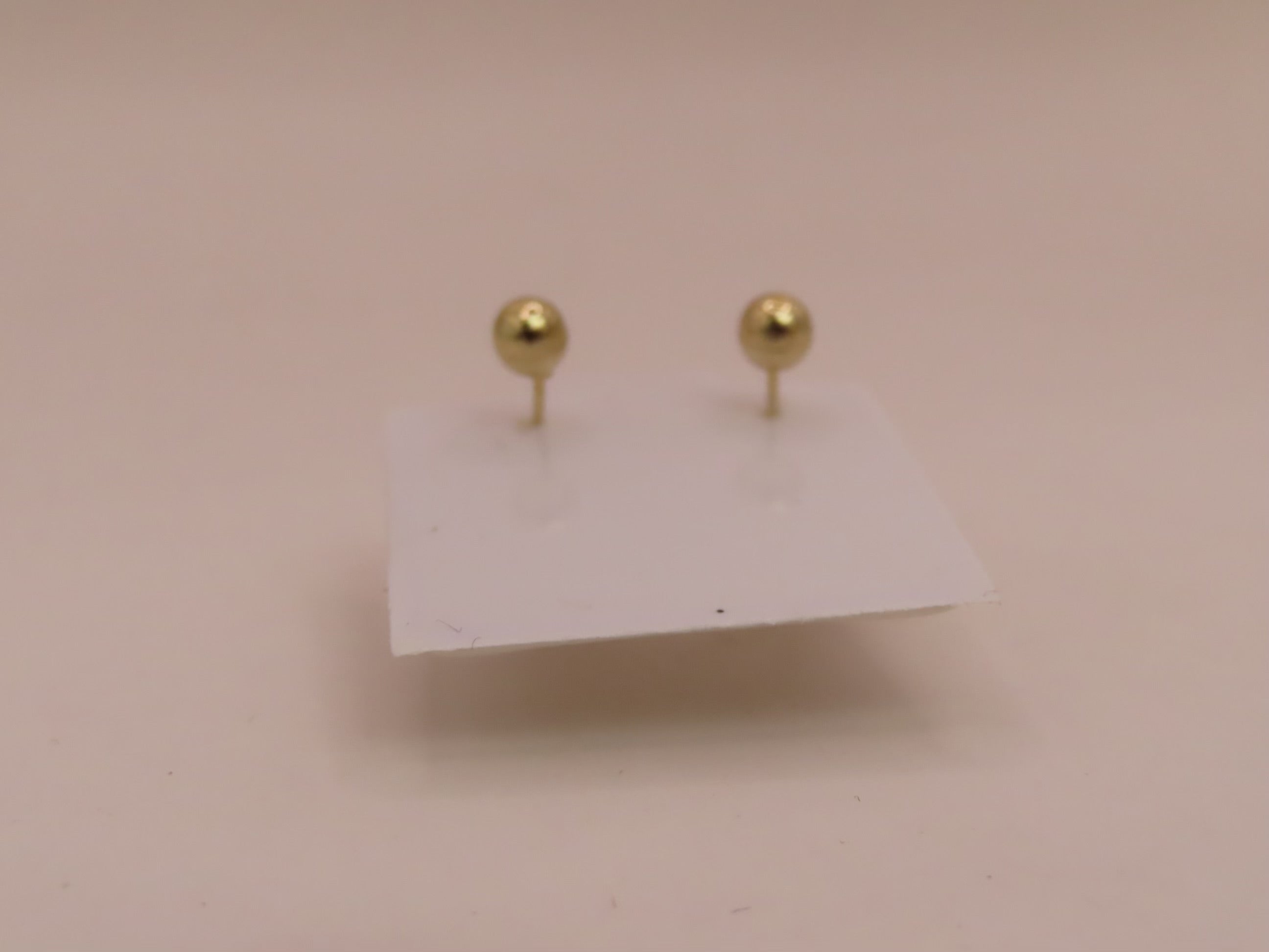 10k gold round zirconia earrings