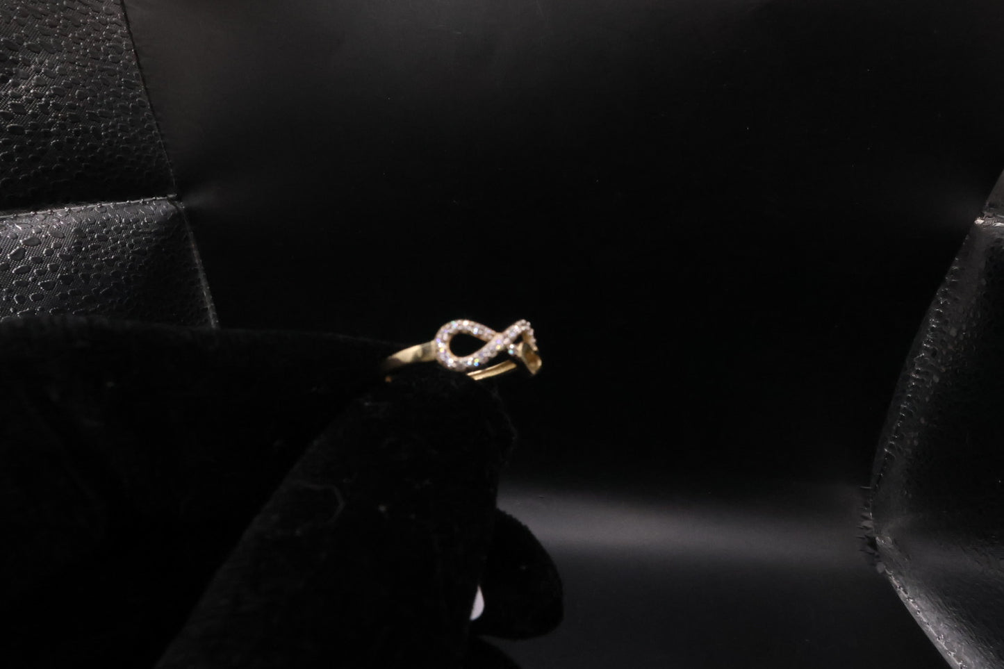 Infinite Ring 14k gold