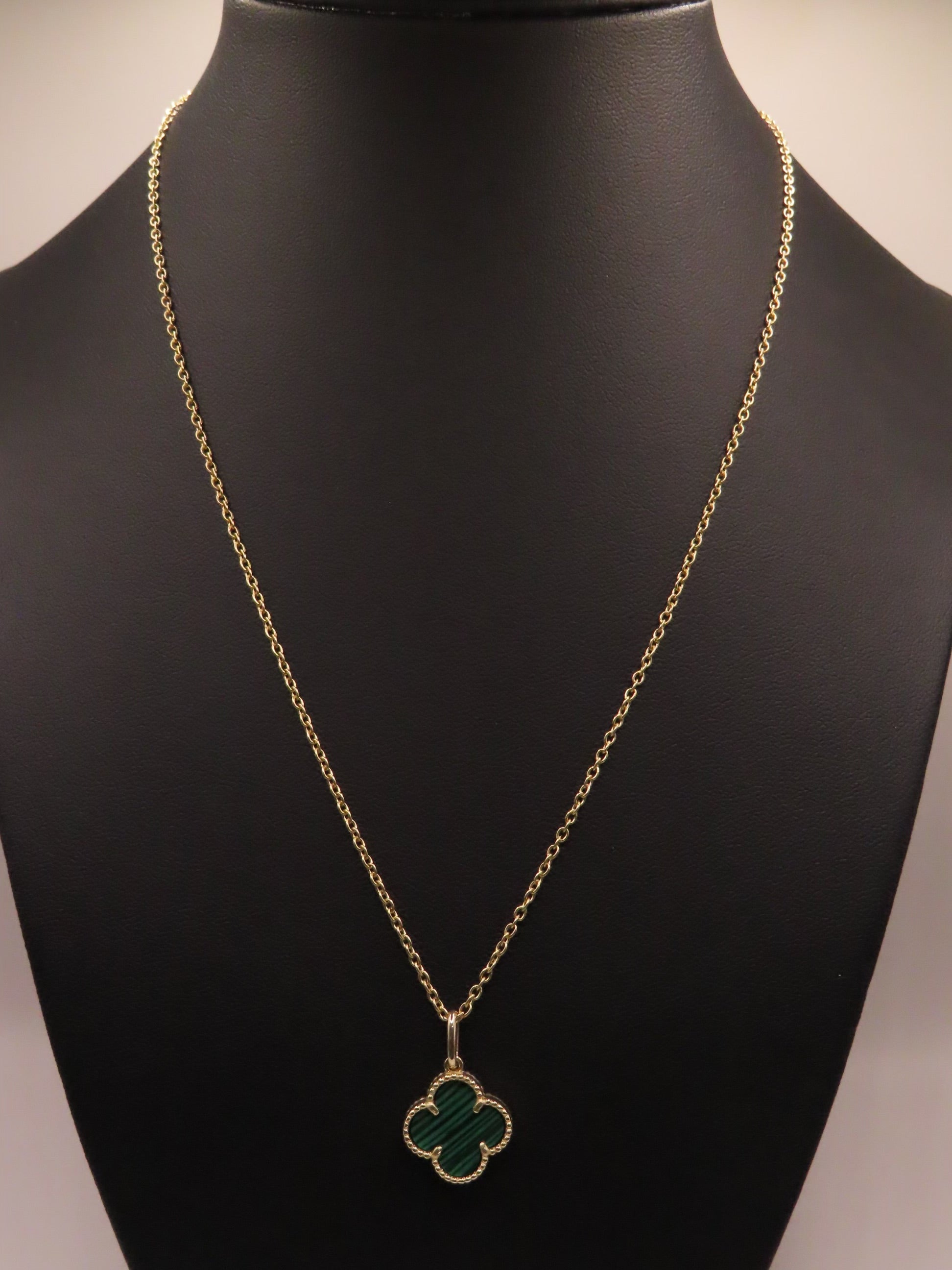 Green clover 10k gold necklace