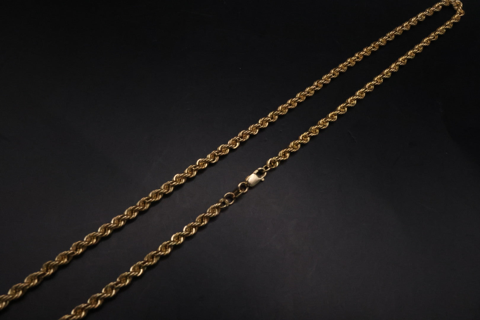10k gold hollow rope chain 19in/3mm (4.85gr)