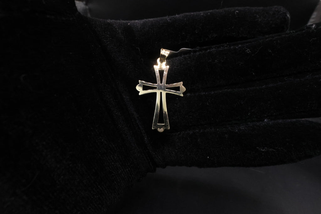 Cross pendant 10k gold