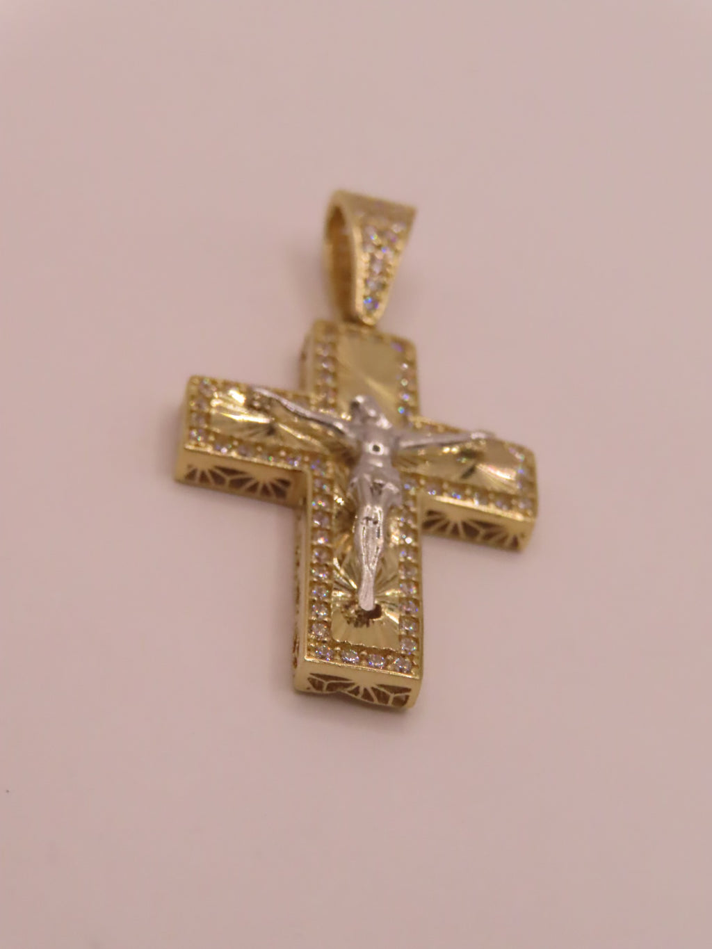 14k Gold cross pendant 1.5in