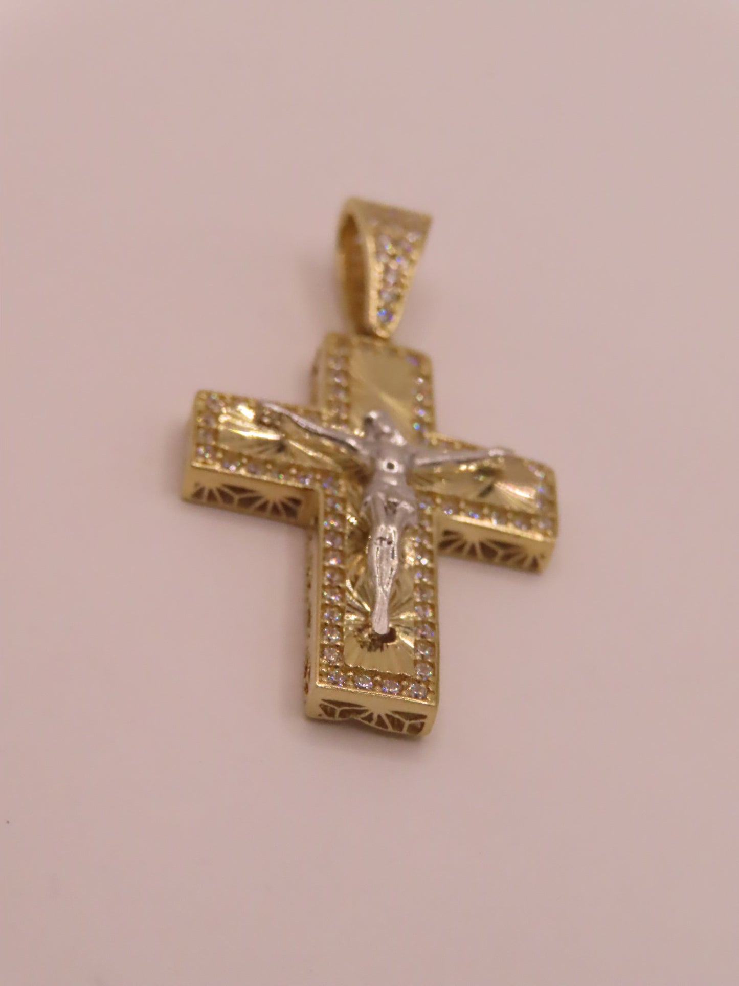 14k Gold cross pendant 1.5in