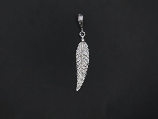 FEATHER PENDANT 2IN