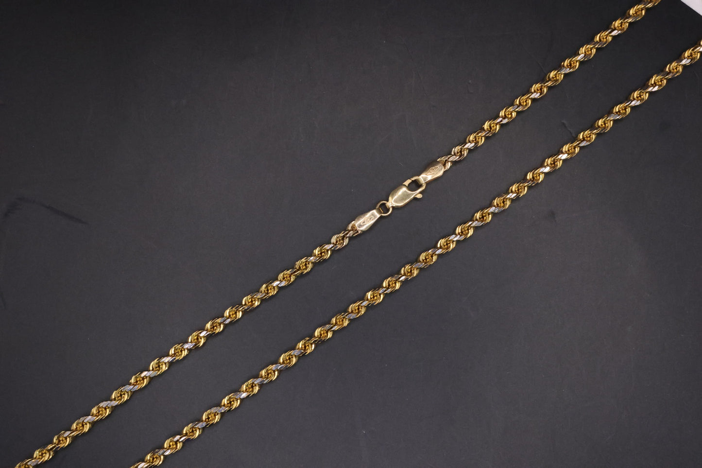 10k gold hollow rope chain 18in/3mm (7.25gr)