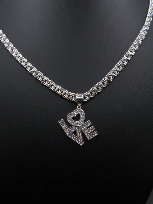 925 silver “LOVE” pendant