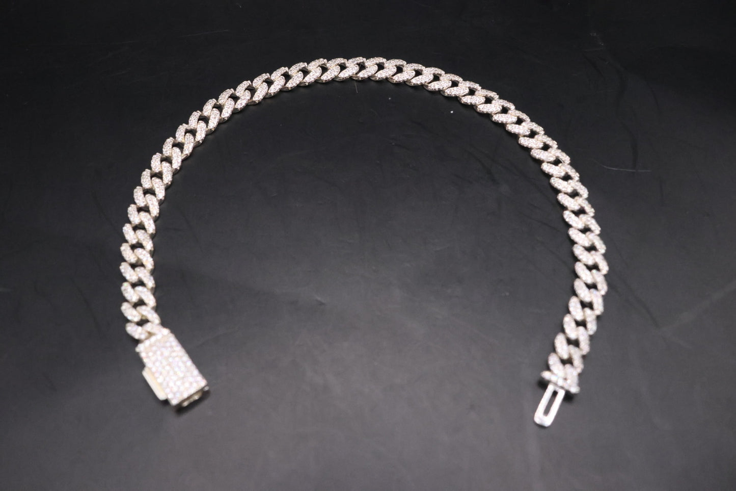 Cuban bracelet with Cz 8in